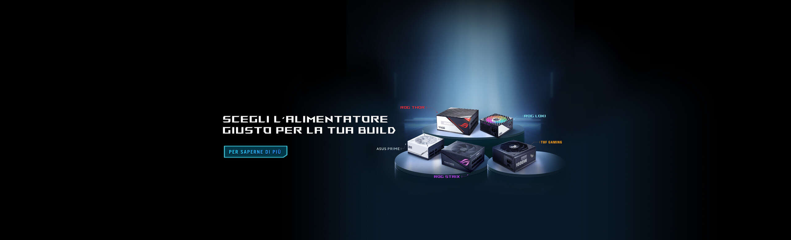 L'immagine mostra diversi alimentatori per computer disposti su uno sfondo scuro con un'illuminazione che li evidenzia. Sopra ogni alimentatore ci sono delle etichette come ROG THOR e TUF GAMING.