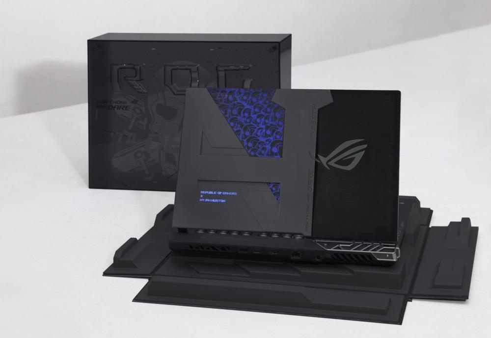 スケートボーダーの文化とROGの融合を目指したデザイン