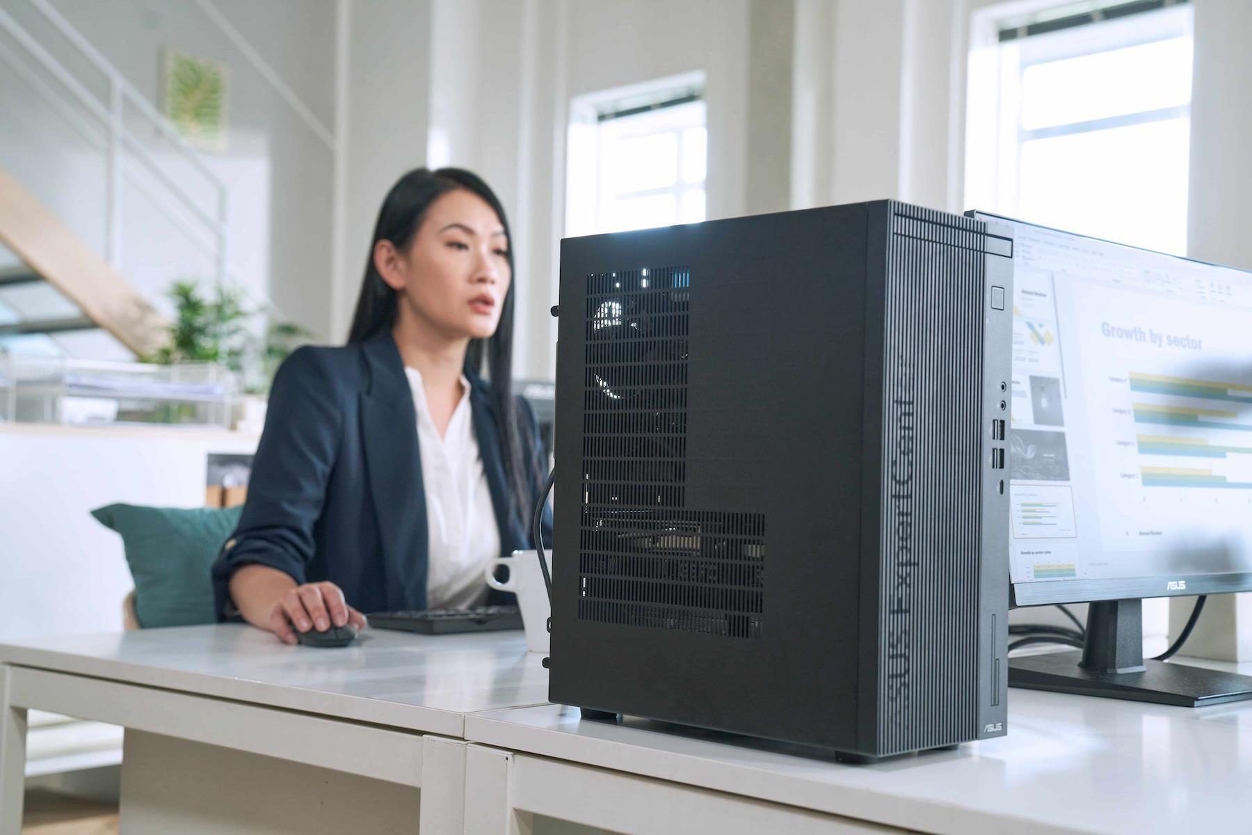 華碩商用電腦擁有備受市場肯定的桌機和筆電產品,搭配軟硬體整合專家「華碩商用小隊」,為企業換機升級的首選夥伴!